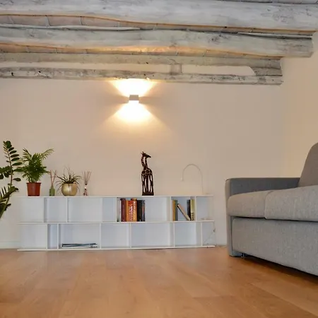 Appartement Bright And Silent Near Two Towers *